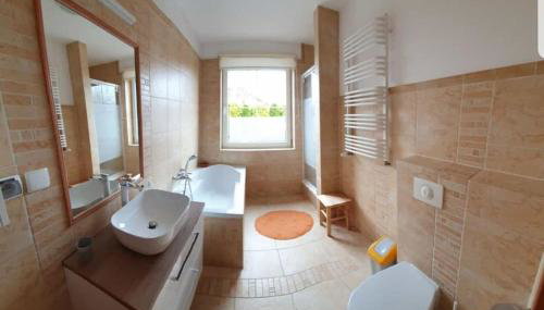 Villa Leika - Panoramablick am Riesengebirge - Foto 4