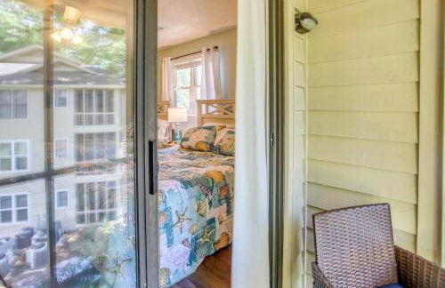 Sunset Beach Golf Condo with Pool about 2 Mi to Beach! - Foto 24