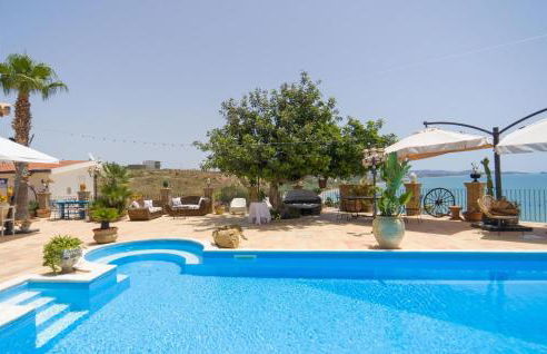 4 Bedroom Stunning Apartment In Ciotta - Foto 13