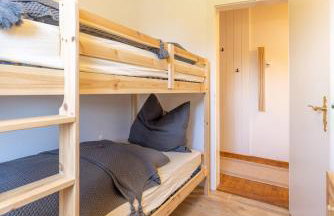 Großes Ferienhaus mit Garten für Familie & Gruppen bis 13 Personen - Foto 19