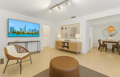 Central Miami Oasis, Near Brickell, Grove & Little Havana - Photo 6