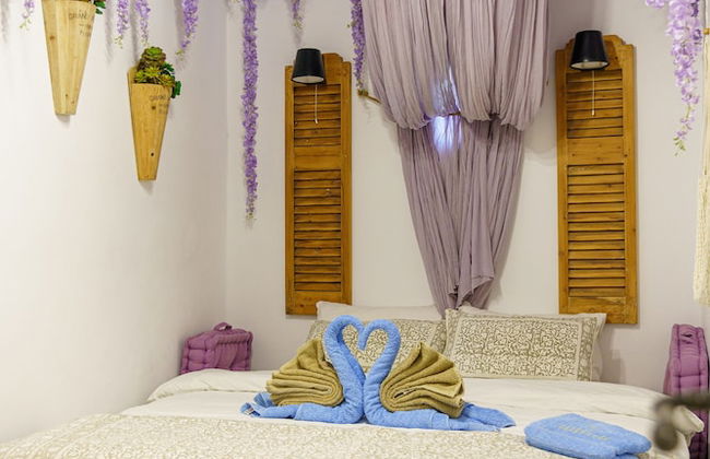 Rock Villas - Emporio | Pool, Jacuzzi, Castle View - Foto 39