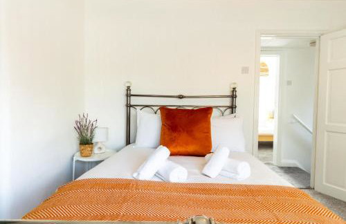 Stylish Comfort: 2BR Home in the Heart of Wigan - Foto 22