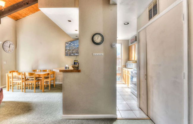 Lake Forest Villa Patio w/ BBQ - Photo 22