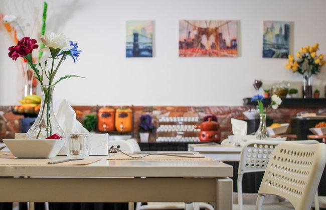 Almond Hotel Apartments - Foto 36