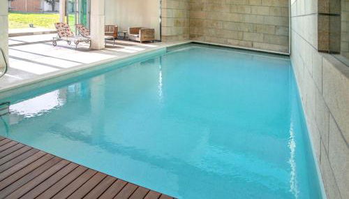 Spacious villa in Santo Tirso with private pool 850 m² and jacuzzi - Photo 2