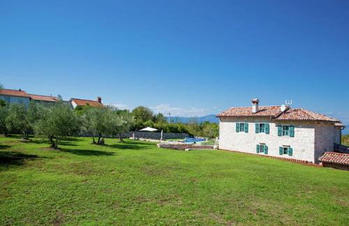 Villa on Krk With Pool and Outdoor Kitchen - Foto 48