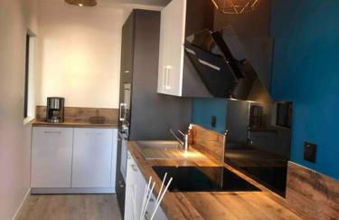 Charmant T2 idéal CV parking privé à la résidence - Foto 12