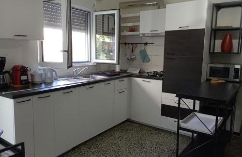 MARY'S APARTMENT in Paradissi - Foto 6