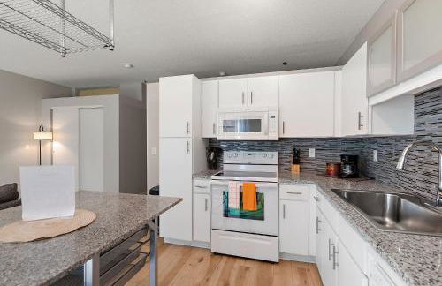 CozySuites Mill District with pool gym #13 - Foto 14