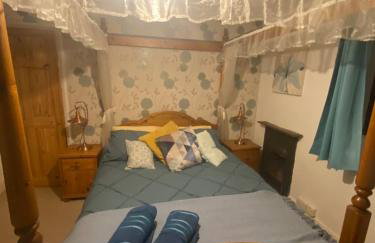 Charming and Cosy Country Cottage with Log Burner - Foto 10