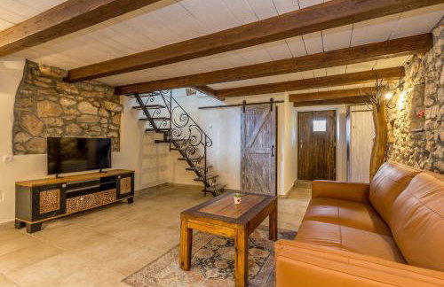 Holiday house STONE with jacuzzi - Photo 7