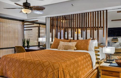 Retro Studio! Pool, Hot Tub, Free Parking & WiFi - Foto 20