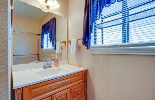 Deck and Gas Grill Riverfront McQueeney Duplex - Foto 17