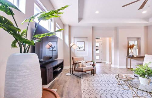 Gorgeous & Secluded 3BD 2BA Getaway by The Village at Meridian - Foto 14