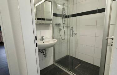 Modern & Zentral in Lev, schnell in Köln DDorf, schnelles WIFI, Netflix - Foto 11