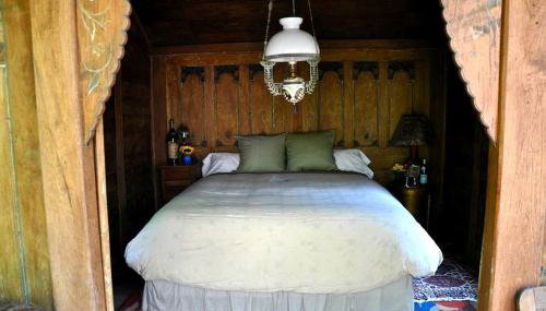 Antique Indonesian Teakwood Cottage for a Romantic Getaway in Petaluma, California - Foto 4