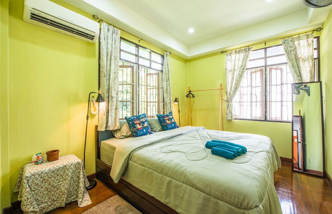 Nimman Elegant Garden Villa - Foto 3