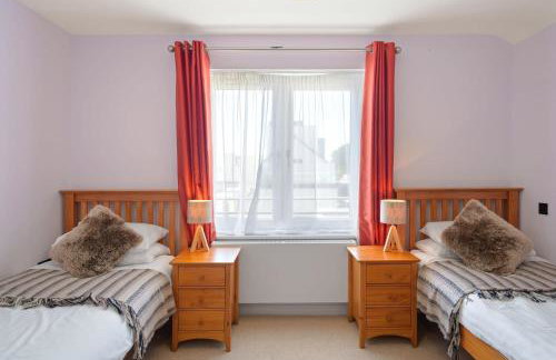 Townhouse Parking 1 Min Walk to Tolcarne Beach - Foto 17