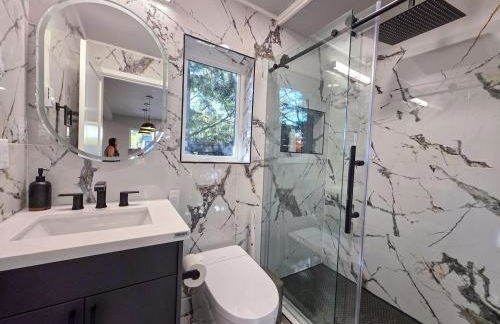 WOW Views! Modern Wallingford with Rooftop - Foto 12