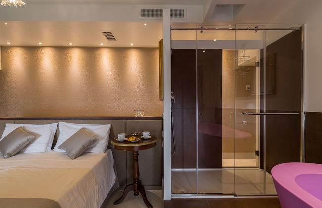 Locanda Leon Bianco on the Grand Canal - Photo 10