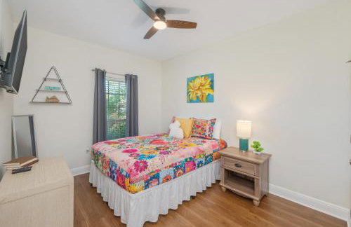 Cozy Retreat with Patio, Big Kitchen and Fishing Nearby - Foto 24