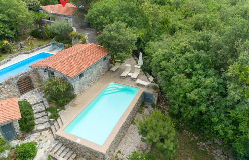 2 Bedroom Pet Friendly Home In Malinska - Photo 14