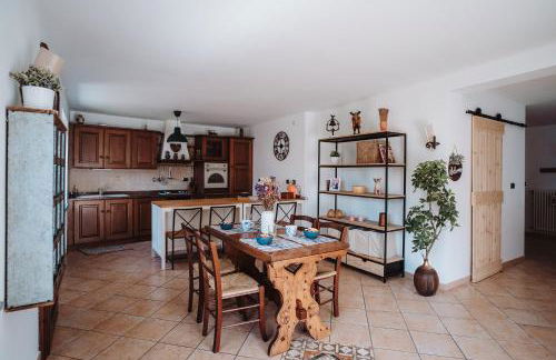 Case vacanze in graziosa borgata alpina - Photo 5