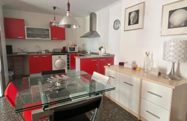 Llandells 12 - Photo 4