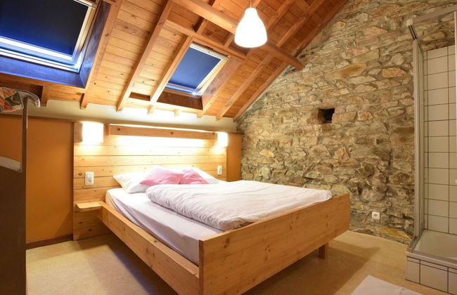 Luxury House with Indoor Pool, Sauna, Hot Tub - Photo 6