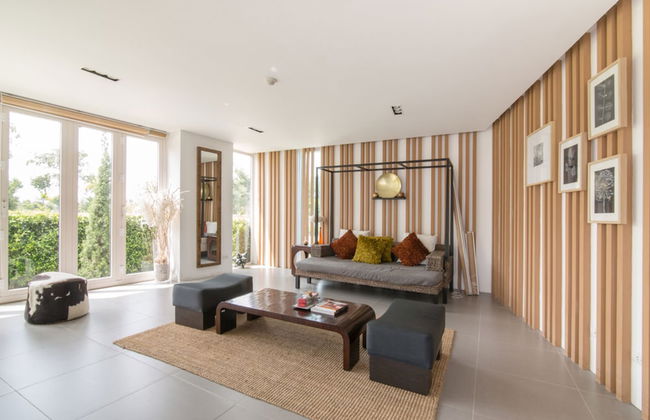 First Choice Grand Suites - Photo 2