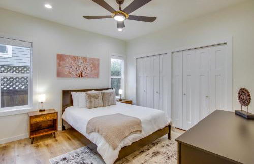 Private Yard and Fire Pit! Modern Kirkland Abode - Foto 11