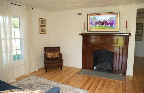 In the Woods by a Pond! Sugar Ranch Guest House! - Foto 55