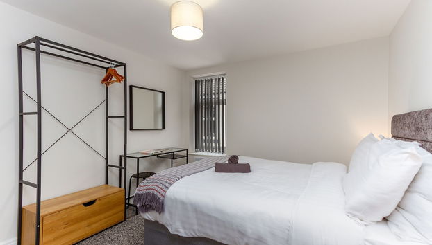 Kings Court - Photo 5, Room