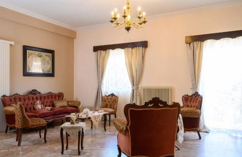 Mansion House - Photo 1