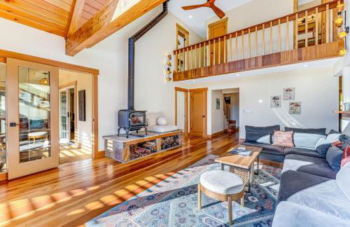 Stunning 3BR with ridge top views and hot tub - Foto 6