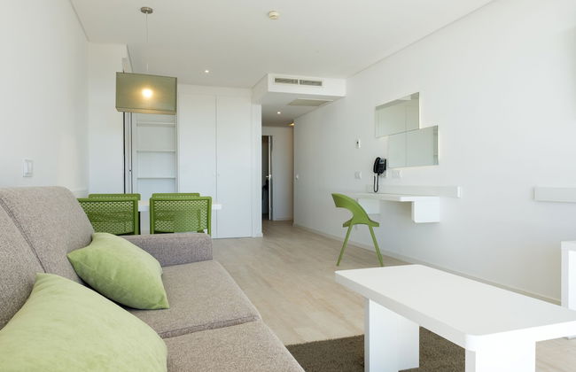 3HB Falésia Garden - Foto 16