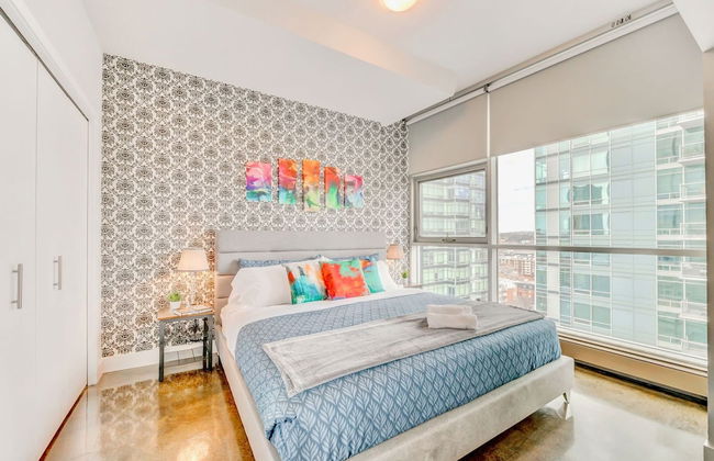 Luxury Condo With City Views Near Stampede Park - Photo 14