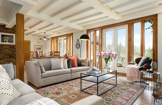 The Copse - From 1100 Per Night - Photo 23