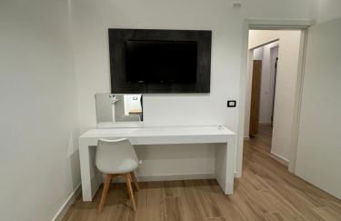 Praia Guest House 1 - Photo 7