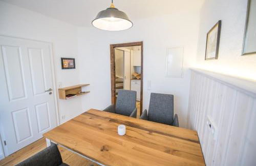 BG Living & Hosting - Historisches Ferienhaus "Saustall" im Zentrum von Wittlich - Nähe Mosel & Eifel, Privatparkplatz, WLAN, bis 4 Personen - Foto 9