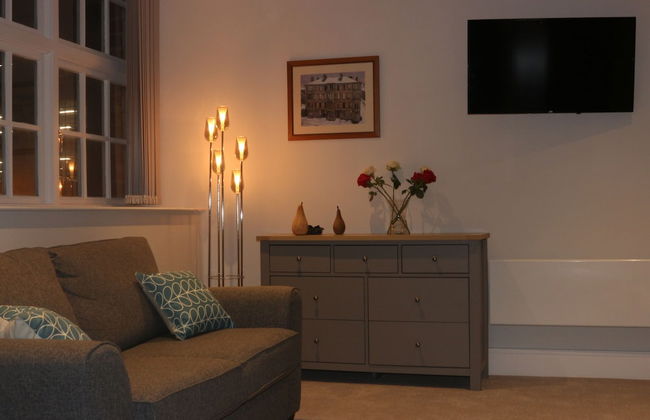 Chocolets - The Foss Suite - Photo 11