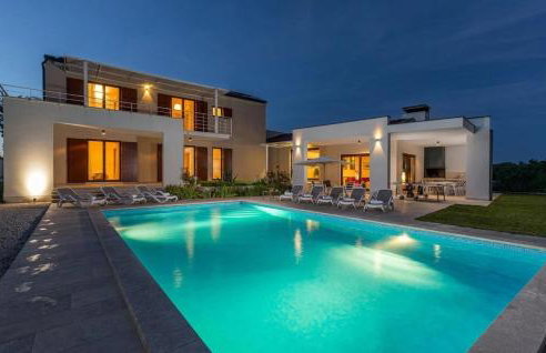 Villa Dora in Central Istria kids friendly with private pool and playground for 10 persons - Foto 6