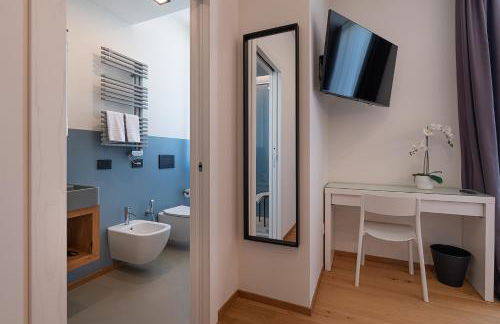 [Attico di Design] a 5 min da Centro e Fiera - Foto 7