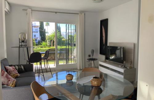 Apartamento Miraflores tres piscinas cerca del mar - Albamar - Photo 26