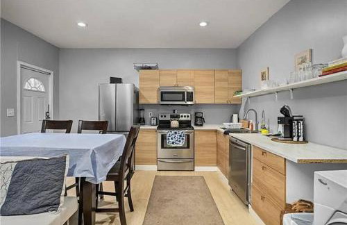 3Bed Perfect Retreat in Pittsburgh - Apt 2 - Foto 8