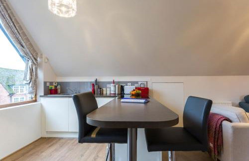 Studio in the Field - Photo 8