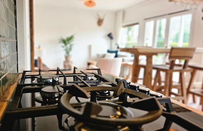 Beautiful Holiday Home With Spacious Garden - Photo 22