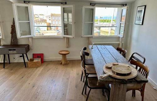 Stunning 80m apartment with sea view - Foto 3