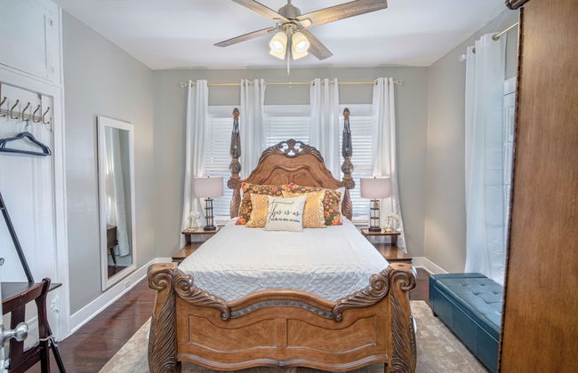 Stunning 3 BR Home Near DT Alamodome - Riverwalk - Photo 4